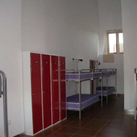 Hostel El Castillo Aninon Екстериор снимка