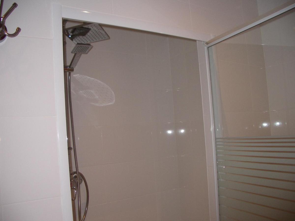 Hostel El Castillo Aninon Екстериор снимка