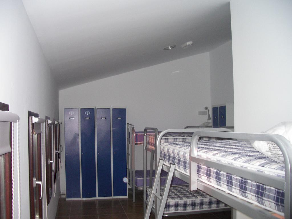 Hostel El Castillo Aninon Стая снимка