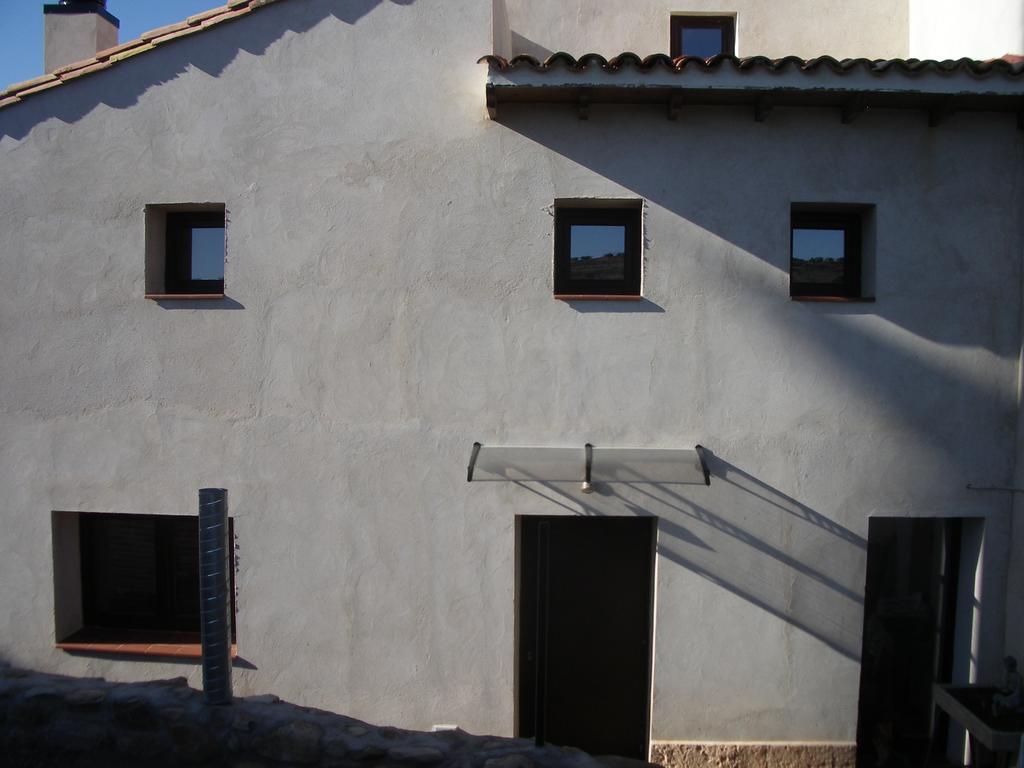 Hostel El Castillo Aninon Екстериор снимка